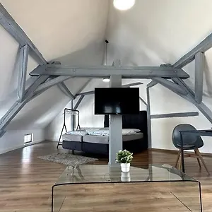  Apartment T-apartments